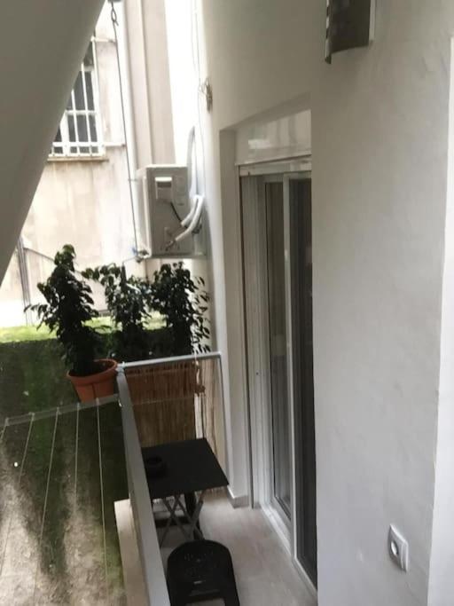 Home In The Heart Of City Athena Bagian luar foto